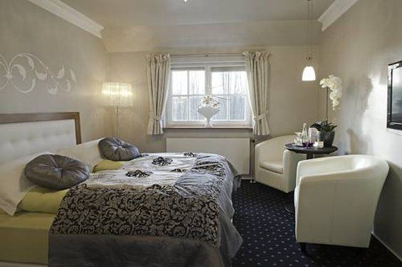 Amethyst Hotel Garni Lueneburg Deutsch Evern Eksteriør bilde