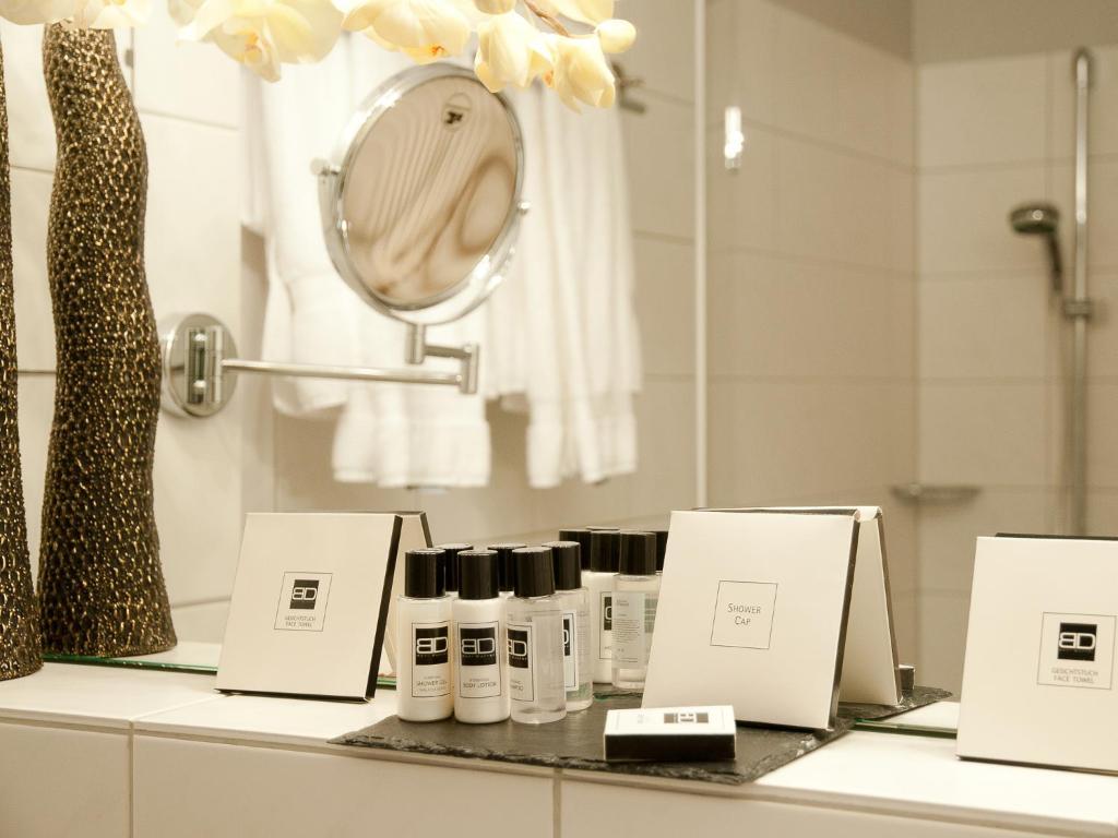 Amethyst Hotel Garni Lueneburg Deutsch Evern Rom bilde